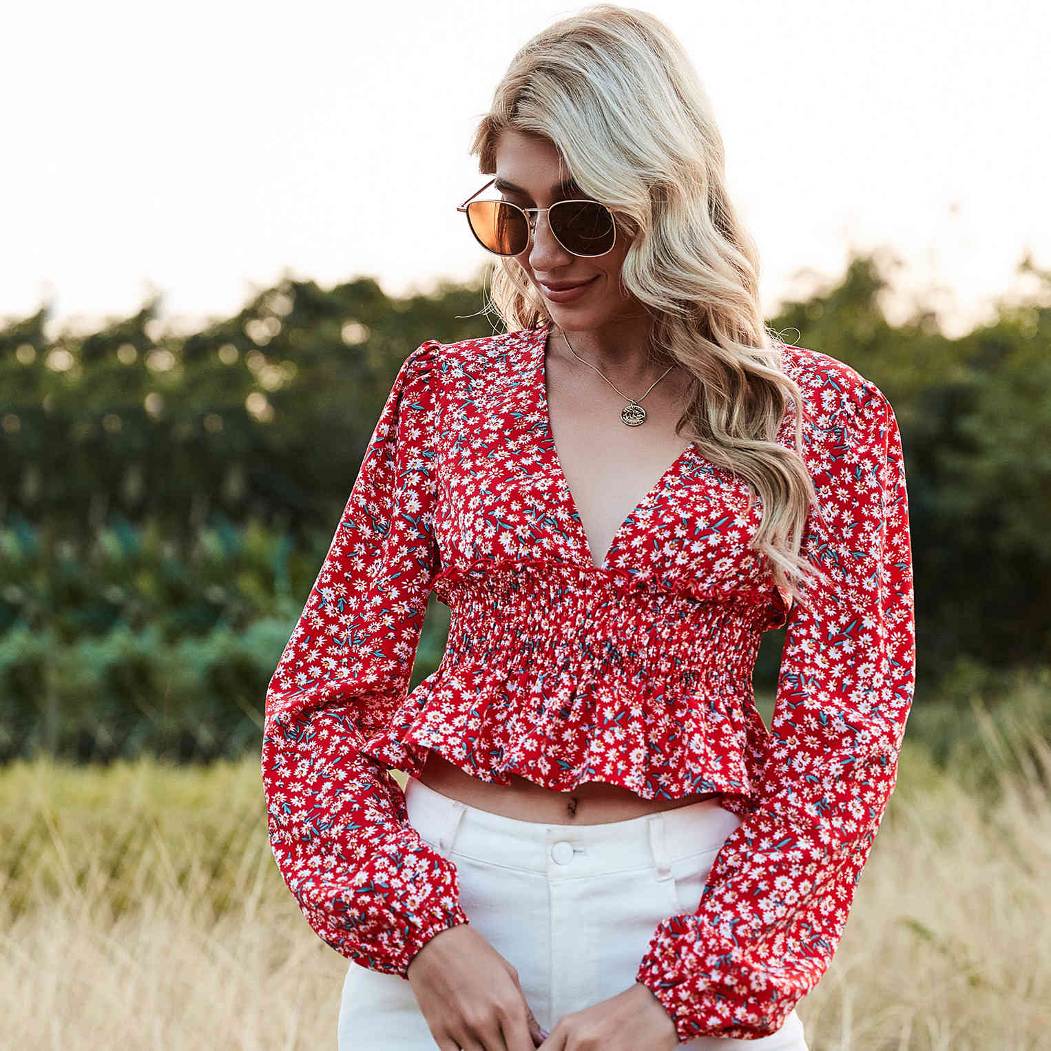 Spring O-Neck Skinny Red Floral Printing Shirring Street Casual Pullover Women's Blouse 210524
Spring O-Neck Skinny Red Floral Printing Shirring Street Casual Pullover Women's Blouse 210524