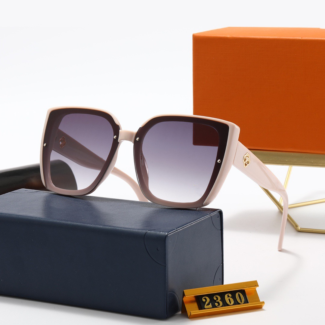 Top luxury sunglasses lens designer women's men's goggles premium glasses eye frame Vintage Metal belt
Top luxury sunglasses lens designer women's men's goggles premium glasses eye frame Vintage Metal belt