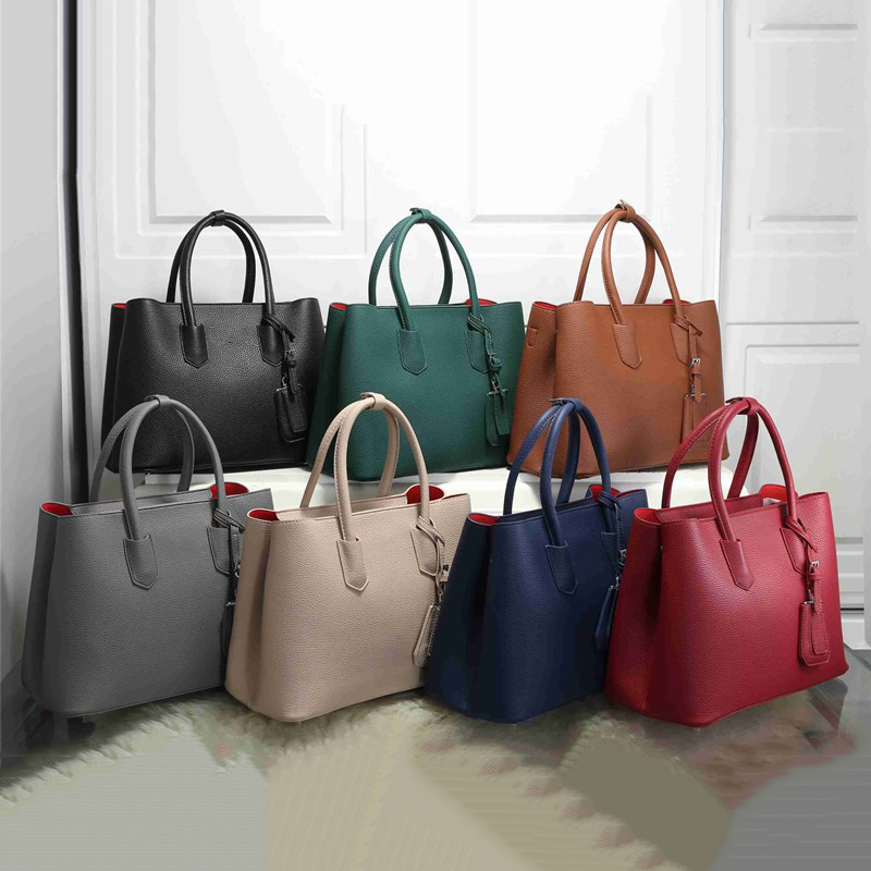 Women Designer Handbags Flower Ladies Casual Tote PU Leather Fashion Shoulder Bags Female Purse Luxurys Designers Handbag Purses, Red
Women Designer Handbags Flower Ladies Casual Tote PU Leather Fashion Shoulder Bags Female Purse Luxurys Designers Handbag Purses, Red