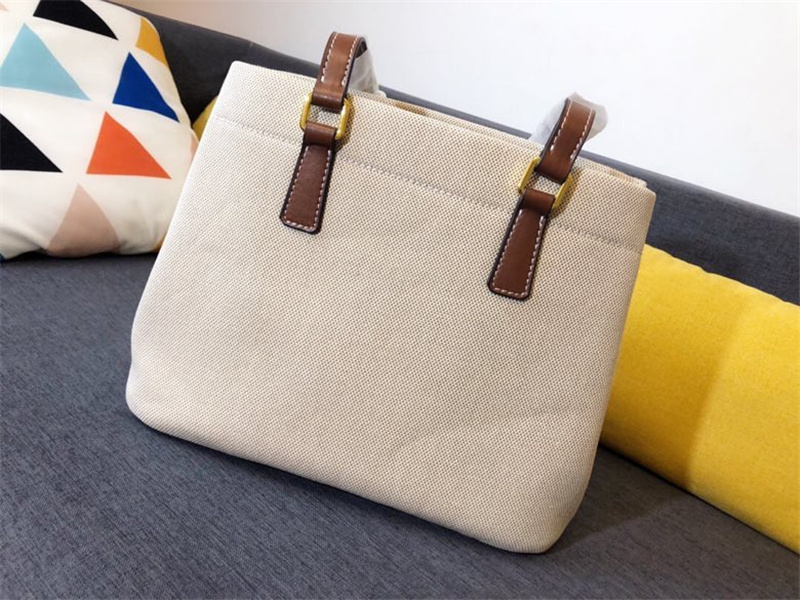 Backpack Handbags Shoulder Bags Fashion High Quality Canvas Interior Zipper Travelling Bag Large Capacity Package Patchwork Letter, 01
Backpack Handbags Shoulder Bags Fashion High Quality Canvas Interior Zipper Travelling Bag Large Capacity Package Patchwork Letter, 01