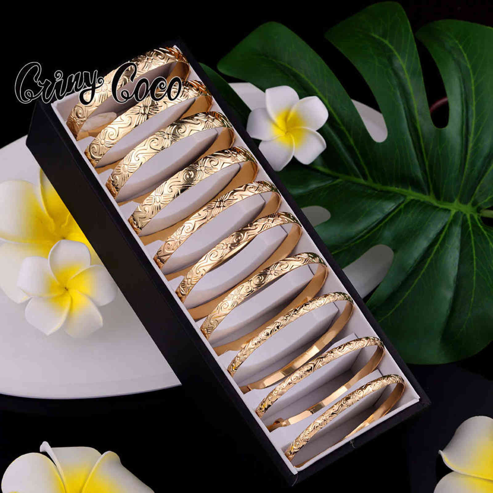 Cring Coco Hawaiian Bracelets Gold Bangle 2021 New Design Flower Polynesian Jewelry Woman Bracelet Party Beach Wedding for Women
Cring Coco Hawaiian Bracelets Gold Bangle 2021 New Design Flower Polynesian Jewelry Woman Bracelet Party Beach Wedding for Women