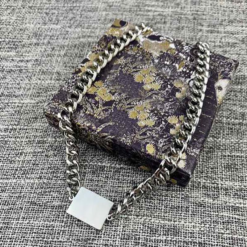 Chains Brand Vintage Fashion Jewelry For Women D Party Europe Luxury Sweater Chain Black White Choker Necklace Stamp Gifts, Silver
Chains Brand Vintage Fashion Jewelry For Women D Party Europe Luxury Sweater Chain Black White Choker Necklace Stamp Gifts, Silver