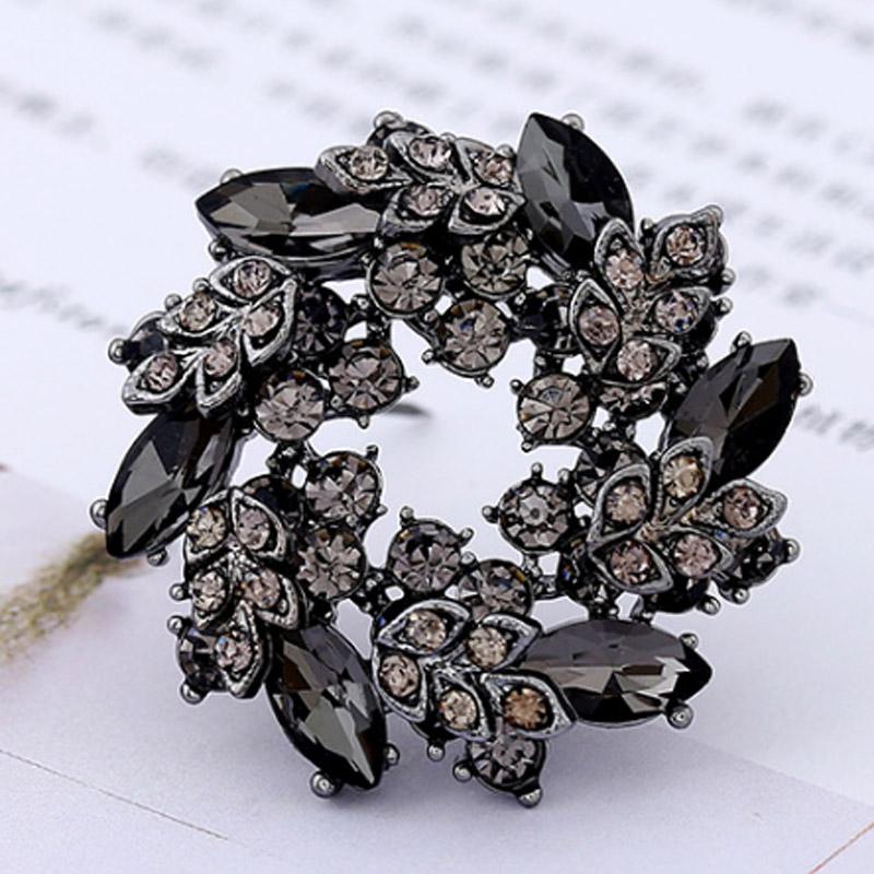 Pins, Brooches 12pcs/lot Wholesale Can Mixed Color Rhinestone For Women Party Gifts Antique Vintage Flower Brooch Pin Bags Accessories
Pins, Brooches 12pcs/lot Wholesale Can Mixed Color Rhinestone For Women Party Gifts Antique Vintage Flower Brooch Pin Bags Accessories