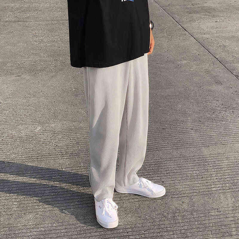 Pleated Straight Pants Men's Fashion Solid Color Elastic Waist Casual Pants Men Streetwear Loose Japanese Trousers Mens 211112