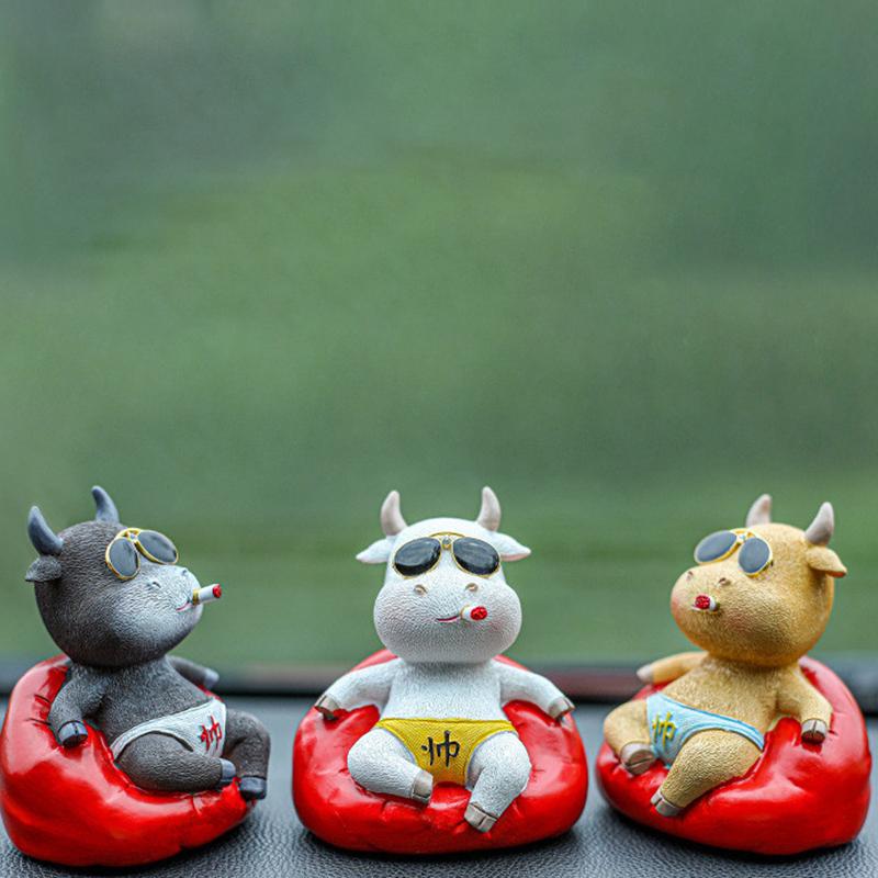 Creative Domineering Animal Ornaments Social Cattle Furniture Decoration Car Resin Home Interior Decorations
Creative Domineering Animal Ornaments Social Cattle Furniture Decoration Car Resin Home Interior Decorations