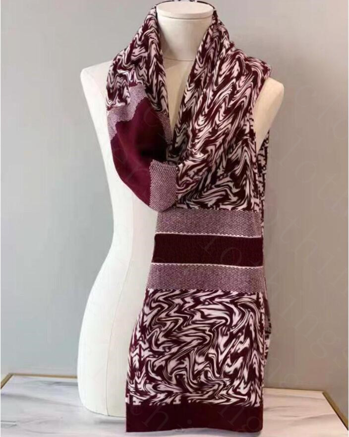 High Quality Cashmere Scarf Warm Winter Scarves Fashion Animal Letter for Man Women Shawl Long Neck 8 Color
High Quality Cashmere Scarf Warm Winter Scarves Fashion Animal Letter for Man Women Shawl Long Neck 8 Color