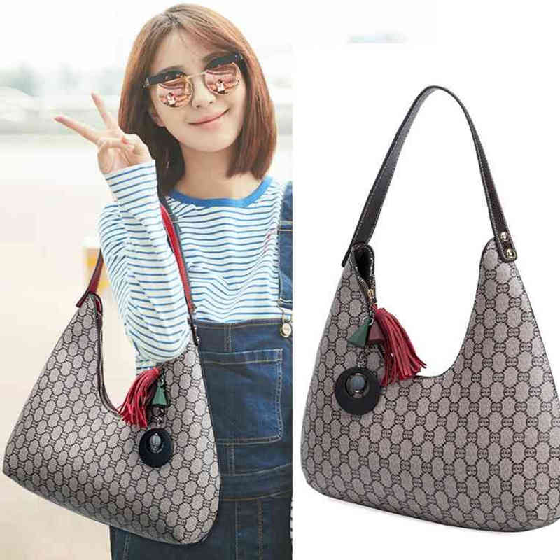 Season clearance New fashion flower versatile large women's Single Shoulder Messenger printed bag Handbags, Brown
Season clearance New fashion flower versatile large women's Single Shoulder Messenger printed bag Handbags, Brown