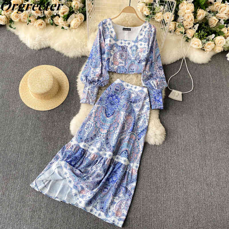 Bohemian Baroque Totem Print Square Collar Puff sleeve Crop Top + High waist A-line Long Skirt Two-piece Vacation Sets Female 210525, Blue
Bohemian Baroque Totem Print Square Collar Puff sleeve Crop Top + High waist A-line Long Skirt Two-piece Vacation Sets Female 210525, Blue