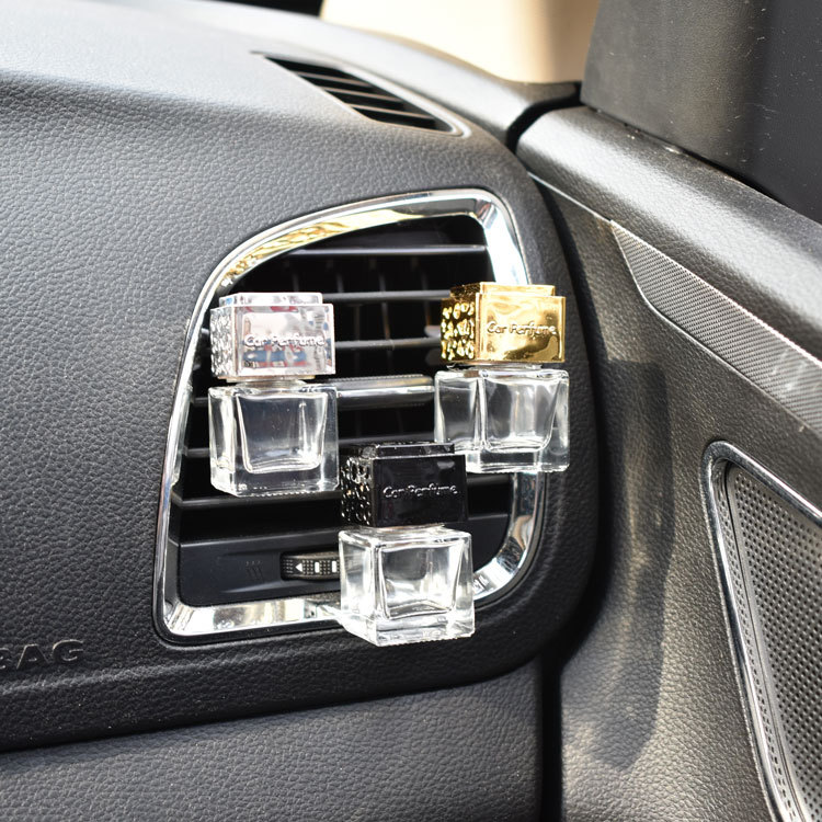 Car Bottle Cube perfume empty bottle Vents Clip Auto Freshener Air Conditioner Outlet Fragrance Smell diffuser
Car Bottle Cube perfume empty bottle Vents Clip Auto Freshener Air Conditioner Outlet Fragrance Smell diffuser