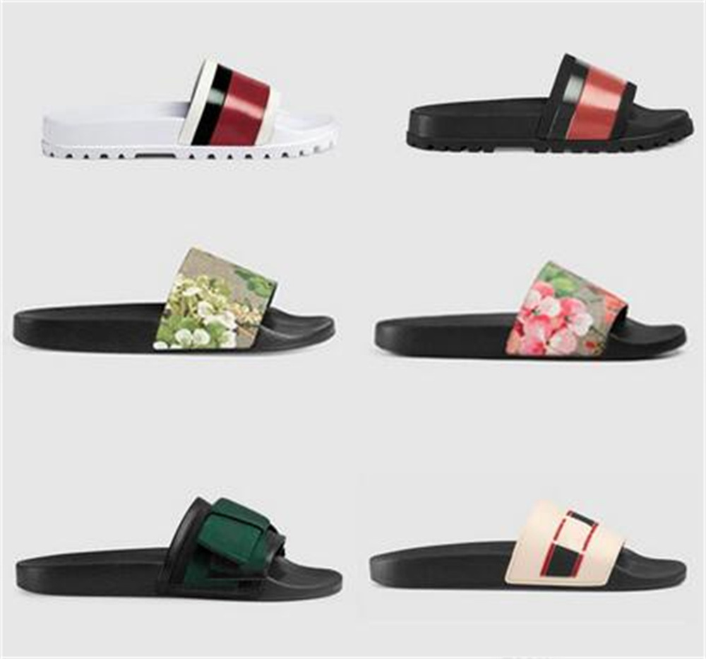 Designer Rubber slide sandal Floral brocade men slipper Gear bottoms Flip Flops women striped Beach causal shoes US5-11 A 015
Designer Rubber slide sandal Floral brocade men slipper Gear bottoms Flip Flops women striped Beach causal shoes US5-11 A 015