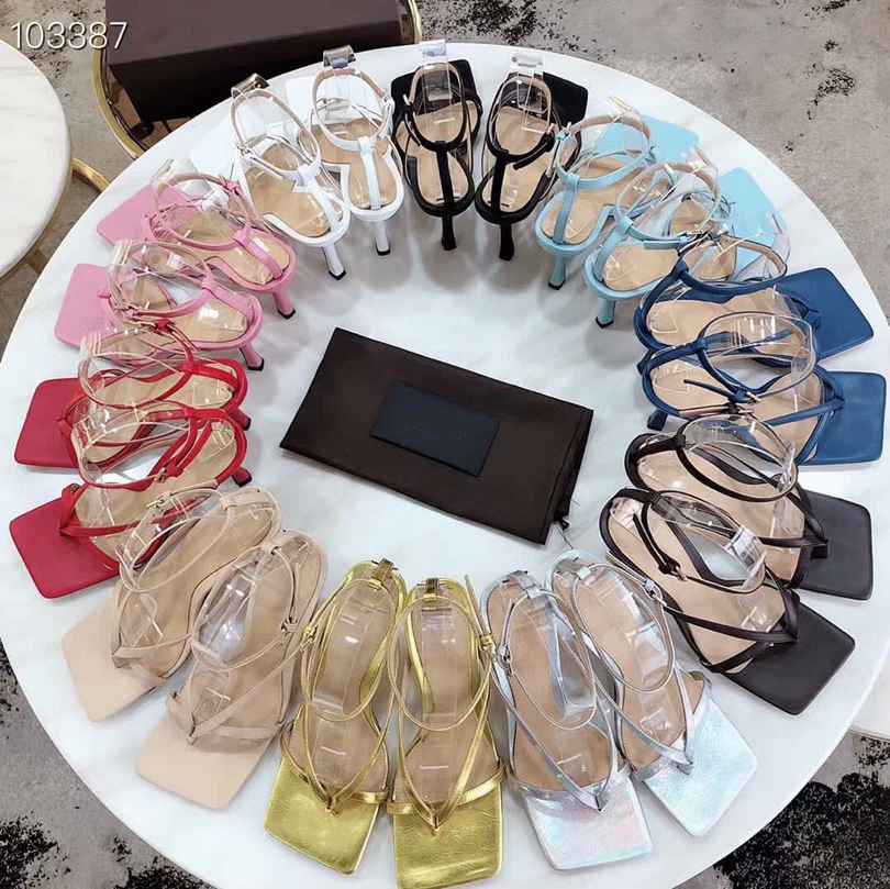 Women Shoe Red Bottoms Sexy High Heels Square Toes 9cm Pumps Wedding Dress Shoes Nude Black Shiny Top Quality Size 35-41 XX-0168
Women Shoe Red Bottoms Sexy High Heels Square Toes 9cm Pumps Wedding Dress Shoes Nude Black Shiny Top Quality Size 35-41 XX-0168