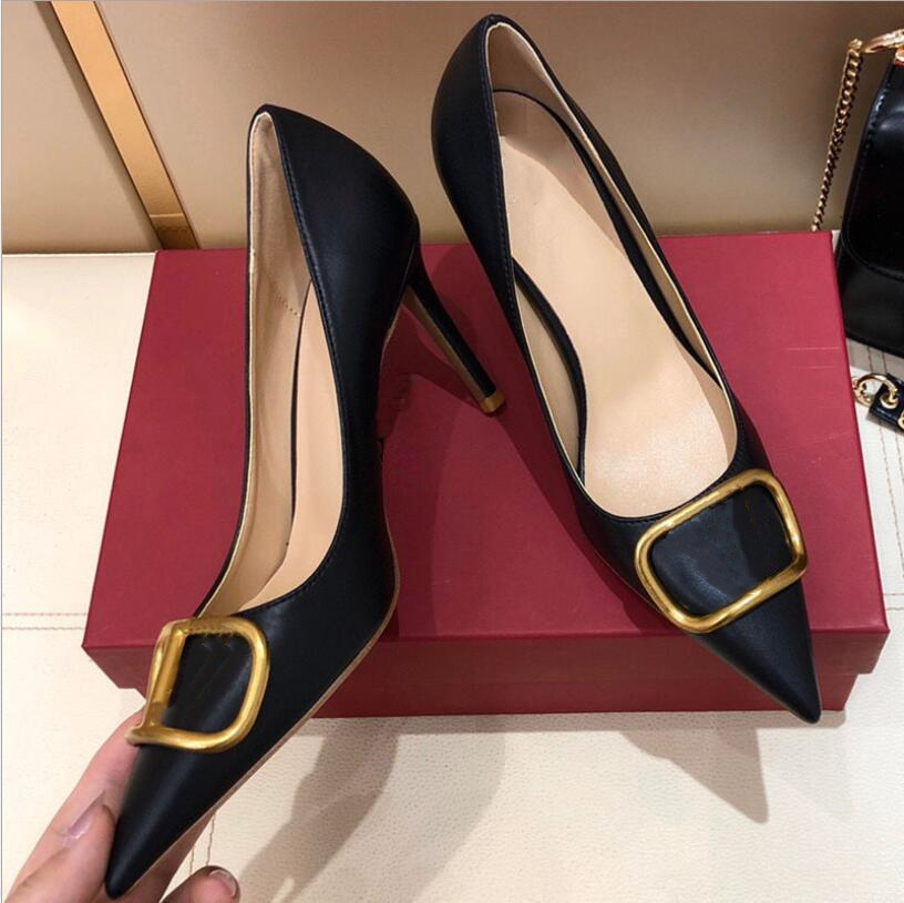 Luxury Designer Brand V Buckle Rivet Slippers High Heels Women Gladiator Sandal 2021 Fashion Pointed Shallow Wedding Dress Shoe Single Shoes, Style 16
Luxury Designer Brand V Buckle Rivet Slippers High Heels Women Gladiator Sandal 2021 Fashion Pointed Shallow Wedding Dress Shoe Single Shoes, Style 16