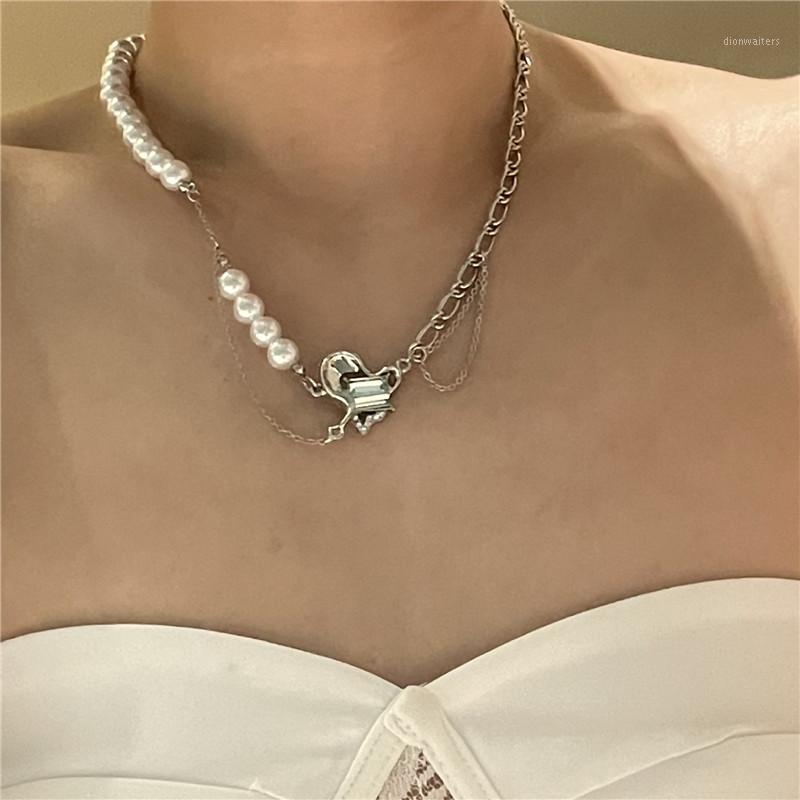 Chains Trendy Silver Color Crystal Heart Pearl Chain Pendant Necklace For Women Ladies Metal Geometric Choker Collares
Chains Trendy Silver Color Crystal Heart Pearl Chain Pendant Necklace For Women Ladies Metal Geometric Choker Collares