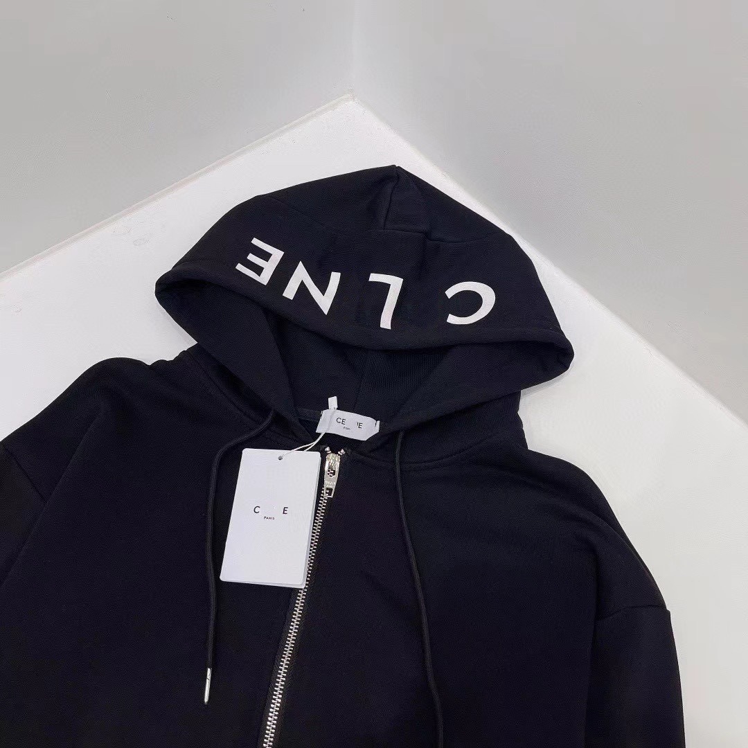 Fshion yangmenCelin * C family C family 21ss early autumn new zipper Hooded Sweater Jacket Black hooded letter
Fshion yangmenCelin * C family C family 21ss early autumn new zipper Hooded Sweater Jacket Black hooded letter