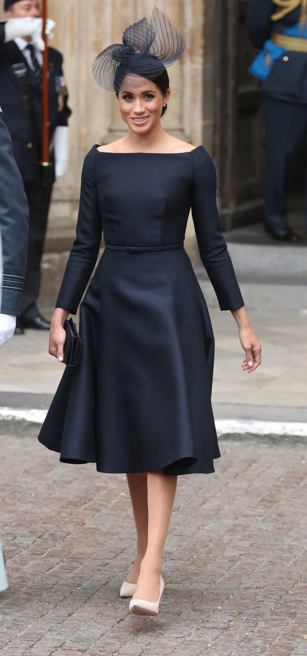 Meghan Markle Dark Navy Blue Celebrity Dresses Formal A-Line Long Sleeves Bow Sashes Bateau Vintage Custom Made Evening Gowns