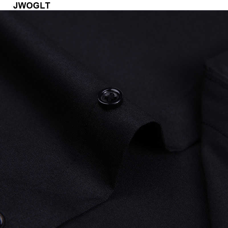 40kg-130kg Summer Men's Casual Short Sleeved Shirt White Black Male Slim Fit Shirt For Men Social Dress Shirts 6XL 7XL 8XL 210528