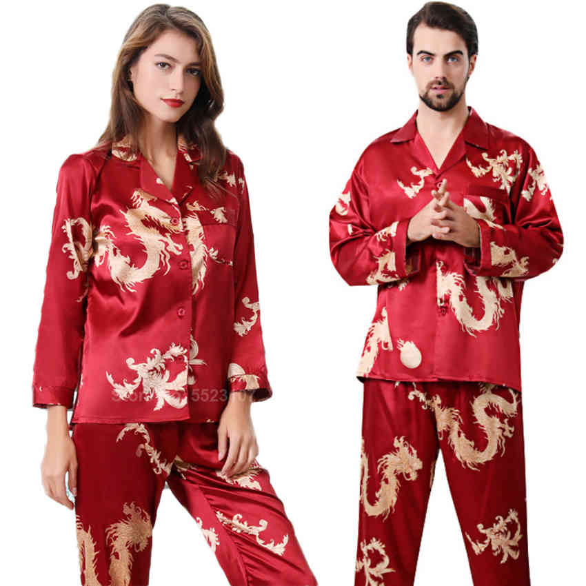 Women Silk Satin Pajamas Set 2PCs Full Sleeve Top Trousers Chinese Style New Year Dragon Printed Lounge Men Couple's Pyjamas X0526, Man blue shorts
Women Silk Satin Pajamas Set 2PCs Full Sleeve Top Trousers Chinese Style New Year Dragon Printed Lounge Men Couple's Pyjamas X0526, Man blue shorts