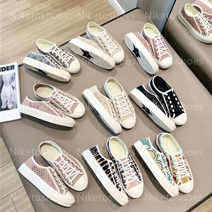 Oblique Women Designer Shoes Embroidered Canvas Female casual shoe star rubber sole Walk'n sneaker Chaussures, Color 05
Oblique Women Designer Shoes Embroidered Canvas Female casual shoe star rubber sole Walk'n sneaker Chaussures, Color 05