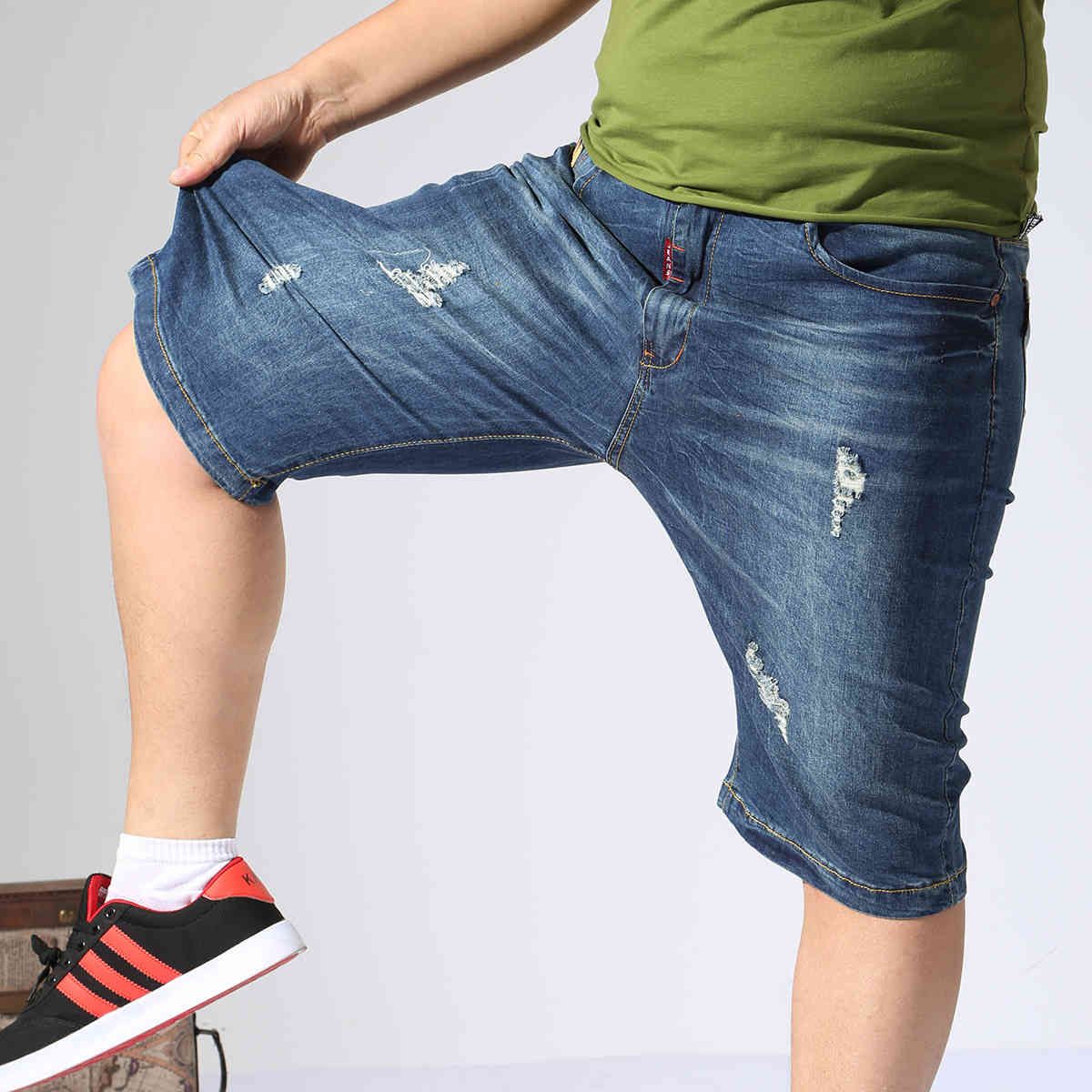 Mens Shorts Large Size Summer Big Size Bermuda Male Ripped Lightweight Micro Stretch Breeches Men plus size Men Denim Shorts 210518