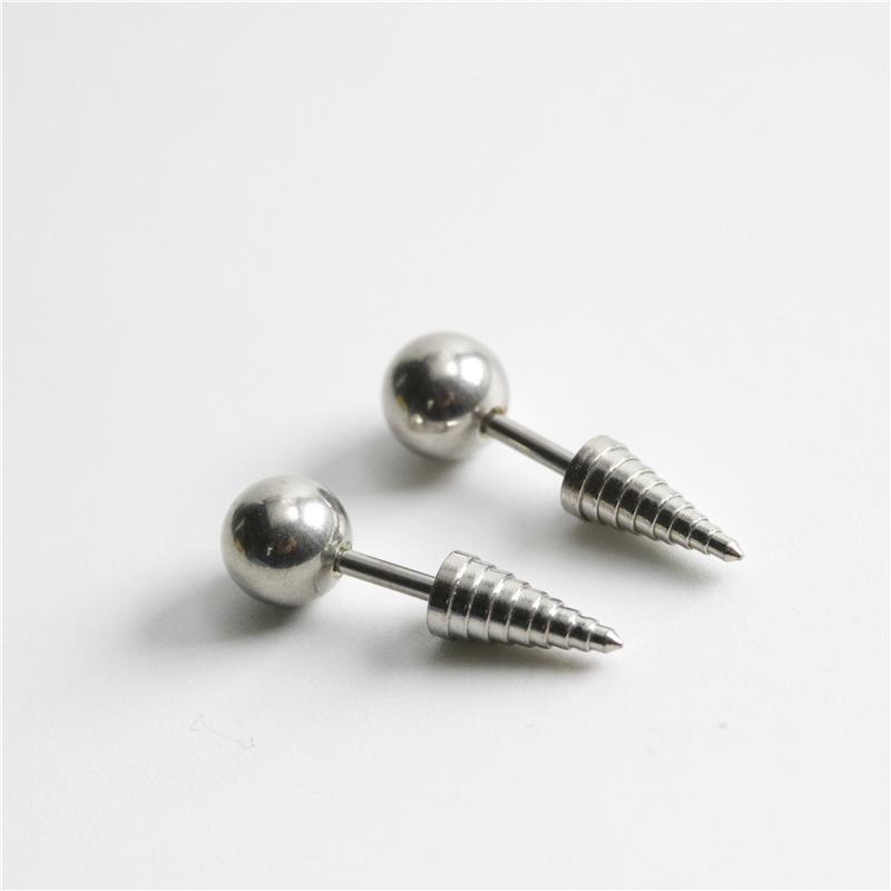 Personality Stainless Steel Earrings Punk Style Geometry Cone For Motorcycle Party Men Women Cool Jewelry Stud, Golden;silver
Personality Stainless Steel Earrings Punk Style Geometry Cone For Motorcycle Party Men Women Cool Jewelry Stud, Golden;silver