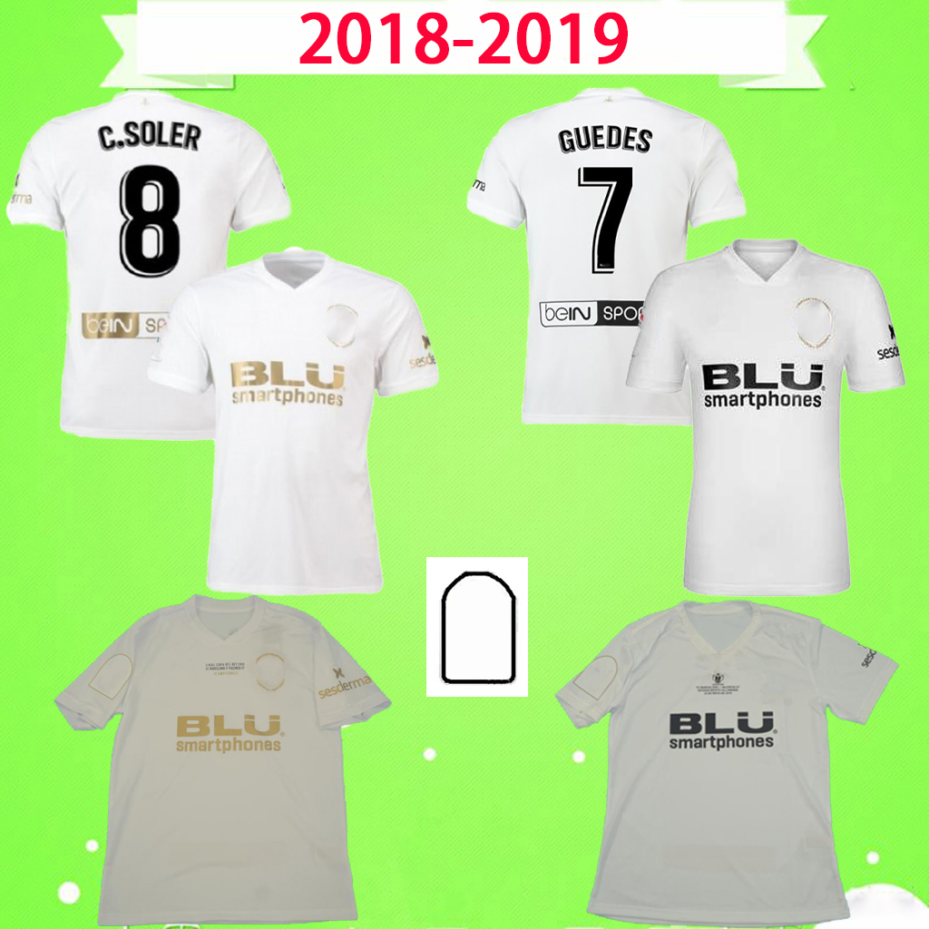 2018 2019 RETRO Valencia CF Soccer Jerseys gold black Final GUEDES RODRIGO M. GAYA 18 19 PAREJO GAMEIRO DEL vintage football shirts WASS M.G, Black;yellow
2018 2019 RETRO Valencia CF Soccer Jerseys gold black Final GUEDES RODRIGO M. GAYA 18 19 PAREJO GAMEIRO DEL vintage football shirts WASS M.G, Black;yellow