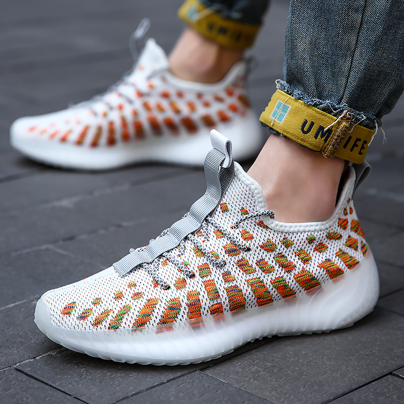 2021 canvas shoes limited edition printed sneakers versatile high top with original packaging shoe box, Black
2021 canvas shoes limited edition printed sneakers versatile high top with original packaging shoe box, Black