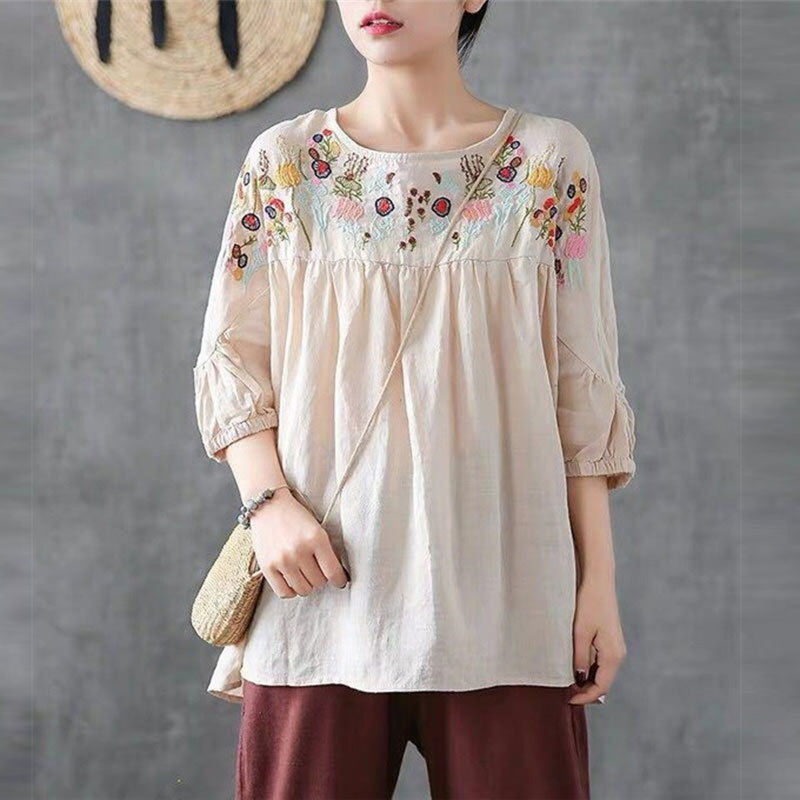Summer Cotton Linen Tops Plus Size Floral Embroidery Vintage Loose Casual Tshirt Lady O-neck Short Sleeve Tee Shirt P13 210512