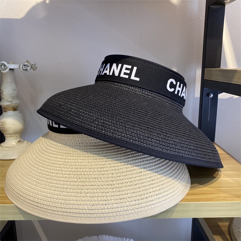 Small fragrance big eaves empty top hat summer correct version letter straw hat Signature beach holiday sunscreen hat female Zy
Small fragrance big eaves empty top hat summer correct version letter straw hat Signature beach holiday sunscreen hat female Zy