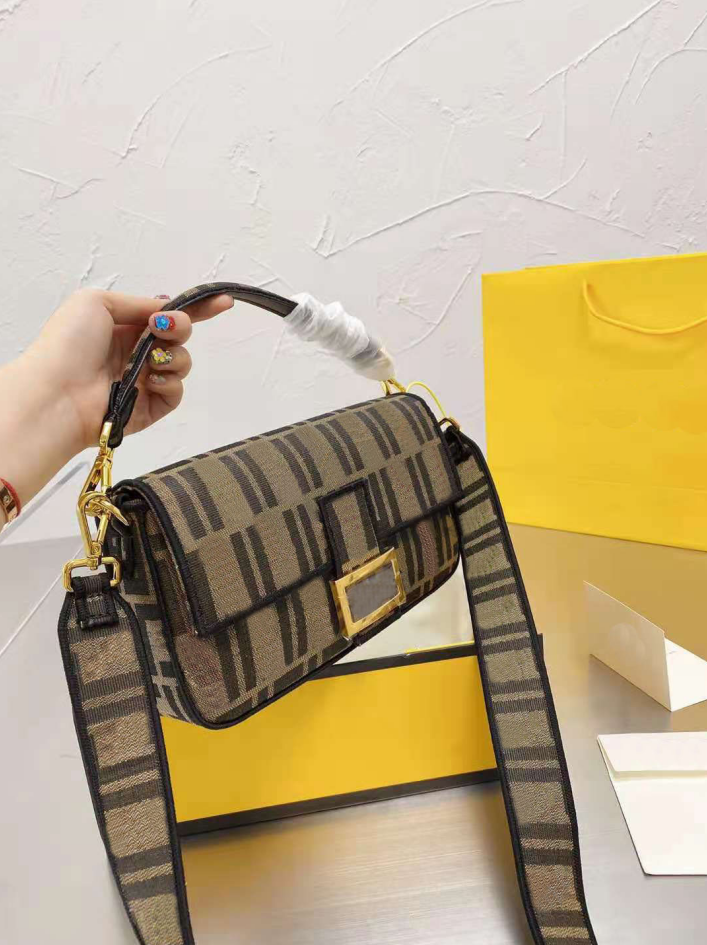 Designer Vintage Shoulder Bag Women Fashion Chain Handbag Luxury Crossbody Bags High Quality Flogo Designers Handbags Tote Small Purses with Box, Brown
Designer Vintage Shoulder Bag Women Fashion Chain Handbag Luxury Crossbody Bags High Quality Flogo Designers Handbags Tote Small Purses with Box, Brown