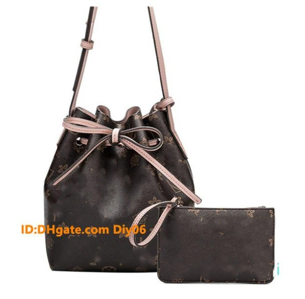 Handbags Designers Shoulder Women Black Leather Fash Bag Buckle Brand 2021 Original Red + New Luxurys Leather Clutch Handbags Bags Bags Daht
Handbags Designers Shoulder Women Black Leather Fash Bag Buckle Brand 2021 Original Red + New Luxurys Leather Clutch Handbags Bags Bags Daht