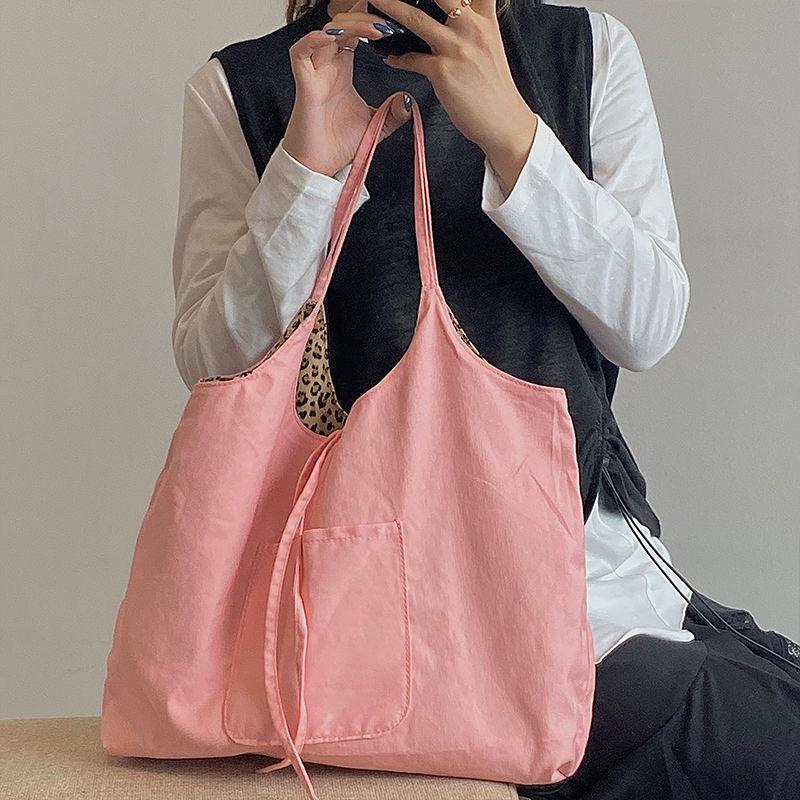 Evening Bags Large Capacity Women Canvas Shopping Contrast Color Ladies Casual Tote Handbags Retro Leopard Pattern Female Shoulder
Evening Bags Large Capacity Women Canvas Shopping Contrast Color Ladies Casual Tote Handbags Retro Leopard Pattern Female Shoulder