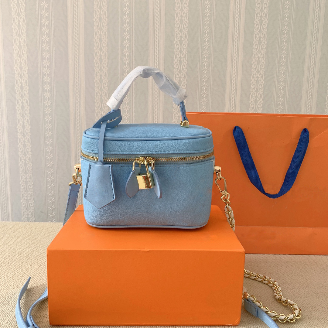 Classic Cosmetic Cases leather women Bucket bag for Lady Fashion Shoulder Tote Presbyopic purse makeup Handbags
Classic Cosmetic Cases leather women Bucket bag for Lady Fashion Shoulder Tote Presbyopic purse makeup Handbags