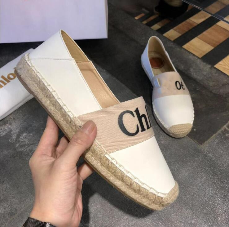 Factory direct sales 2021 luxury design fashion women's shoes breathable leather casual black high quality straw fisherman's Shoelace box 35-40
Factory direct sales 2021 luxury design fashion women's shoes breathable leather casual black high quality straw fisherman's Shoelace box 35-40