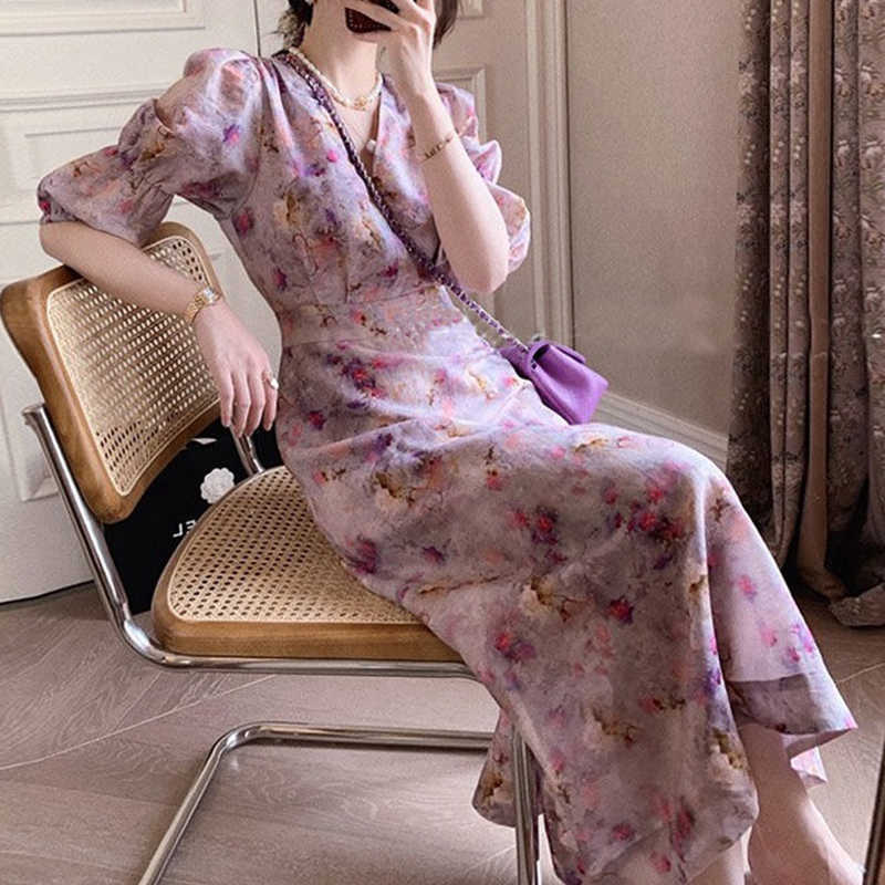 V-Neck Floral Dres Puff Sleeve Long Elegant Korean Style Female Clothes Slim Fashion Retro Vintage Summer 210604, Purple
V-Neck Floral Dres Puff Sleeve Long Elegant Korean Style Female Clothes Slim Fashion Retro Vintage Summer 210604, Purple