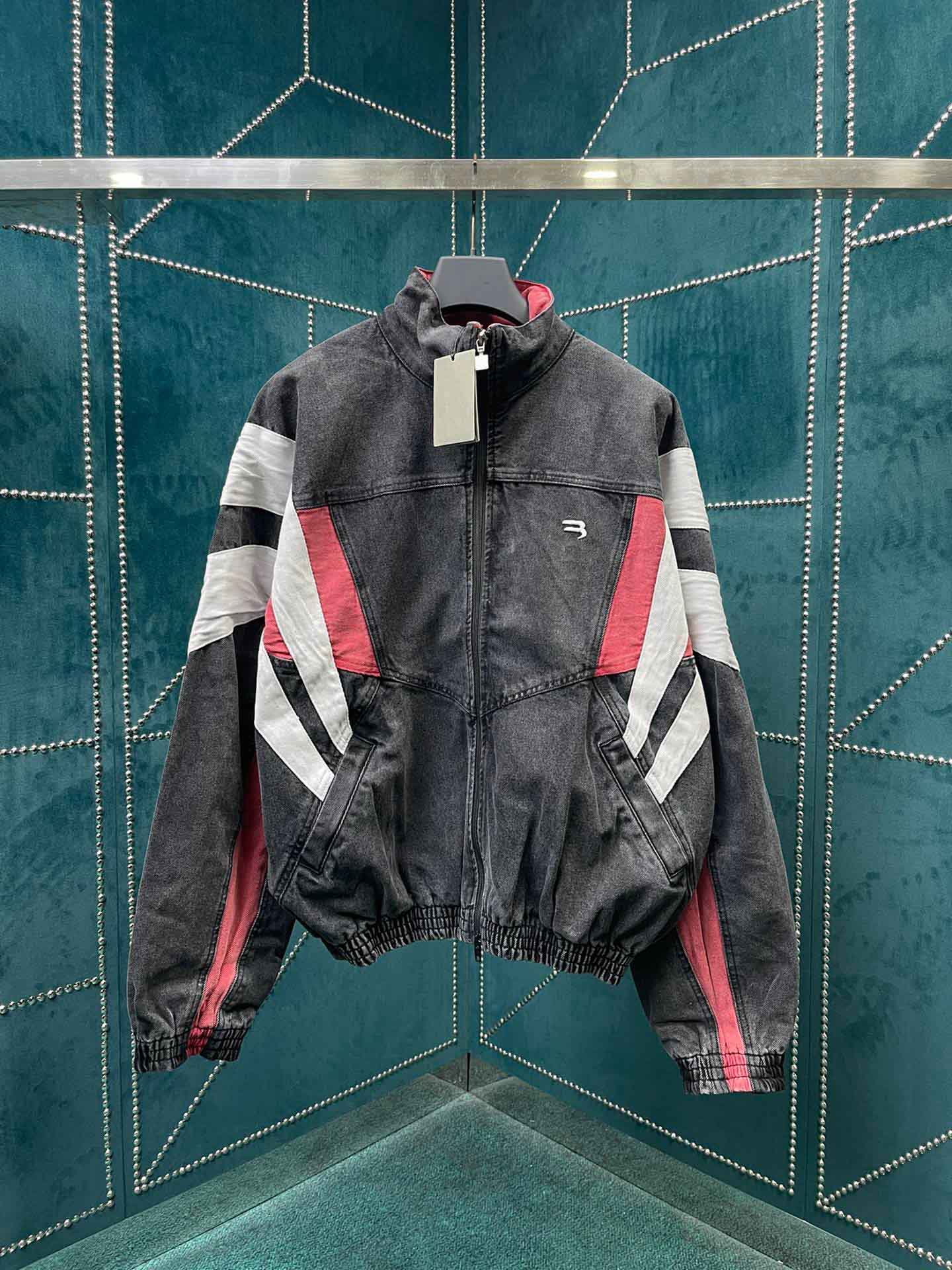 Fashion Sweatshirts Women Men's hooded jacket Students casual fleece tops clothes Unisex Hoodies coat T-Shirts rrw
Fashion Sweatshirts Women Men's hooded jacket Students casual fleece tops clothes Unisex Hoodies coat T-Shirts rrw