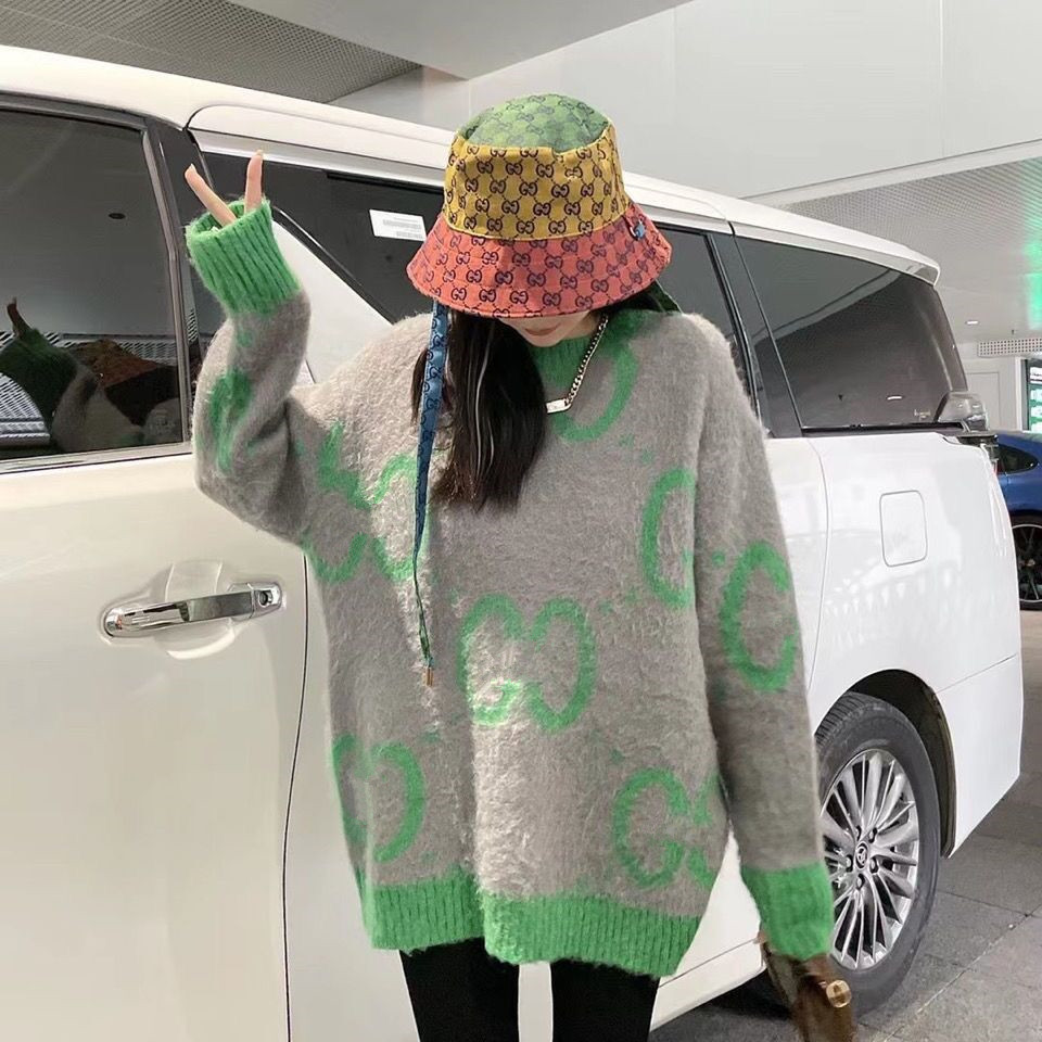 Designer brand Women' Sweaters original label autumn and winter new vintage spell color knit autumn fashion loose show thin top, Green
Designer brand Women' Sweaters original label autumn and winter new vintage spell color knit autumn fashion loose show thin top, Green