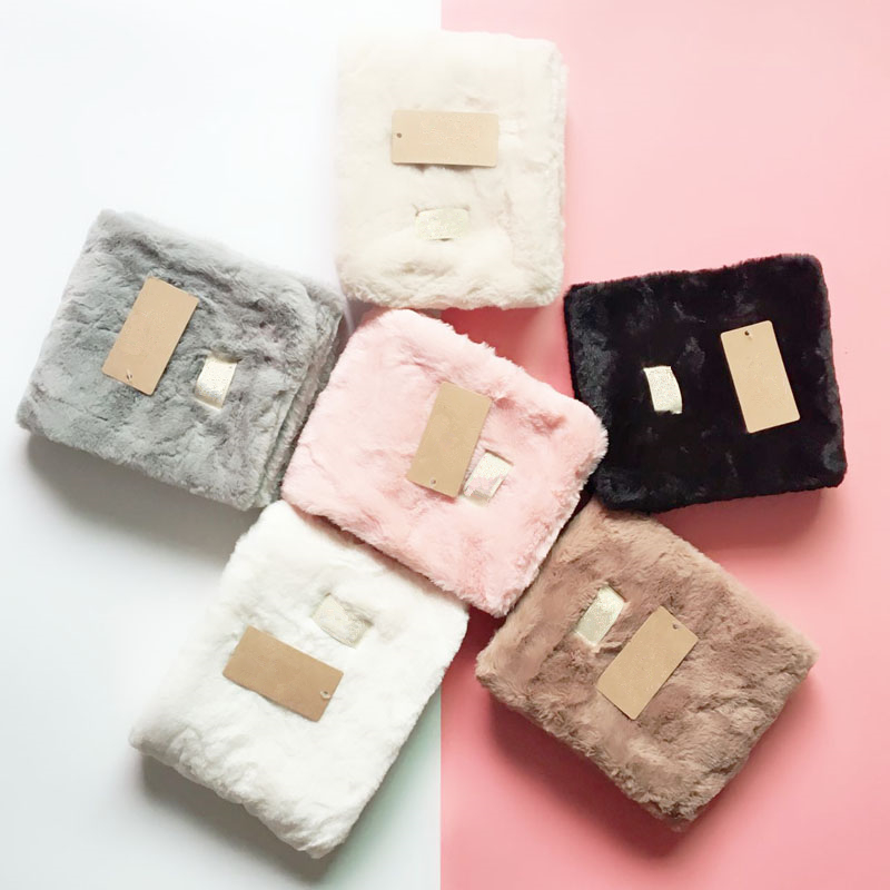 Designer Scarf For Women Fashion Winter Warm Men Shawl Cashmere Womens Scarves Luxury Wrap Scarfs Shawls 95*20cm
Designer Scarf For Women Fashion Winter Warm Men Shawl Cashmere Womens Scarves Luxury Wrap Scarfs Shawls 95*20cm