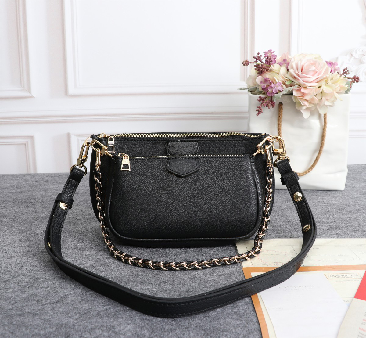 Free to match two-piece handbags detachable embossed shoulder bags printing stamping chain mobile phone bag large small clutch with inner pa
Free to match two-piece handbags detachable embossed shoulder bags printing stamping chain mobile phone bag large small clutch with inner pa