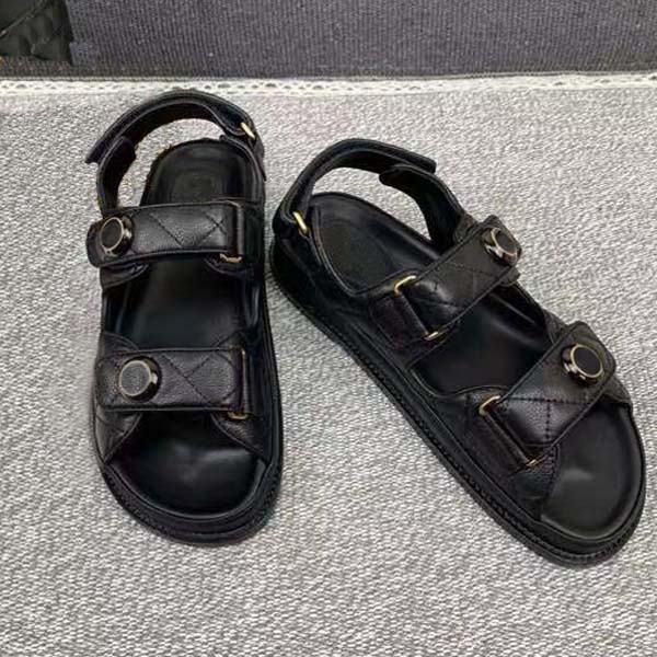 Designer Women Sandals Crystal Calf leather Classic quilted Platform Fashion Casual Shoes size, Black canvas
Designer Women Sandals Crystal Calf leather Classic quilted Platform Fashion Casual Shoes size, Black canvas