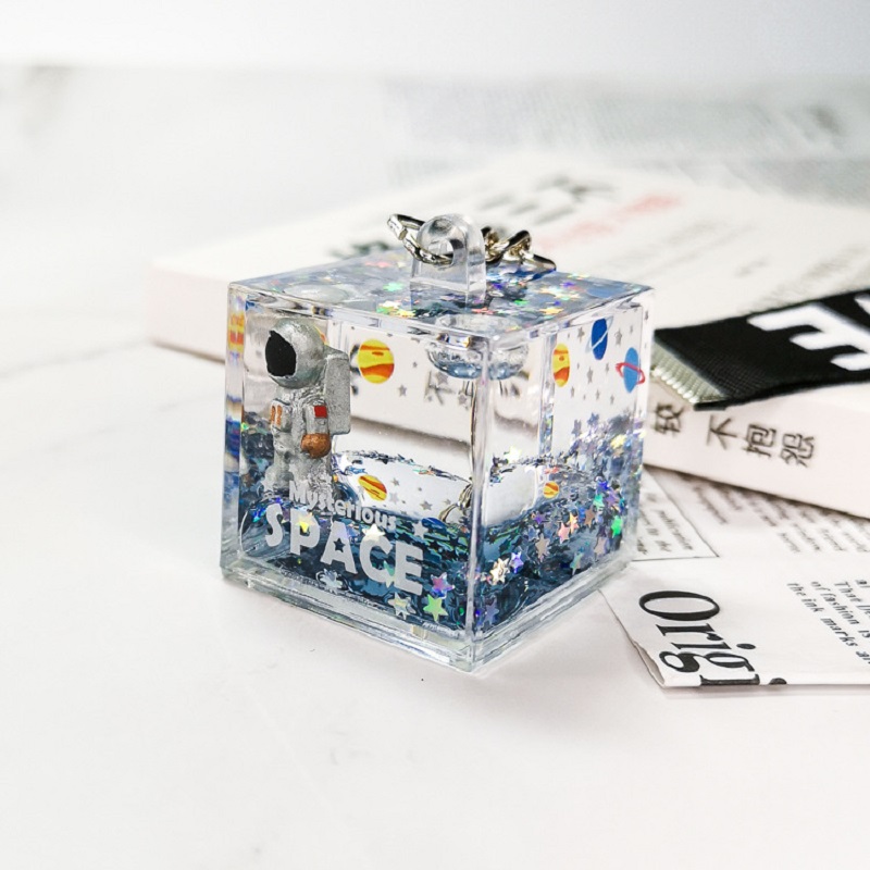 Creative Space Quicksand Square Key Chain Astronaut Bag Charm Key Ring Jewelry Glitter Moving Liquid Keychains Creative Gift
Creative Space Quicksand Square Key Chain Astronaut Bag Charm Key Ring Jewelry Glitter Moving Liquid Keychains Creative Gift