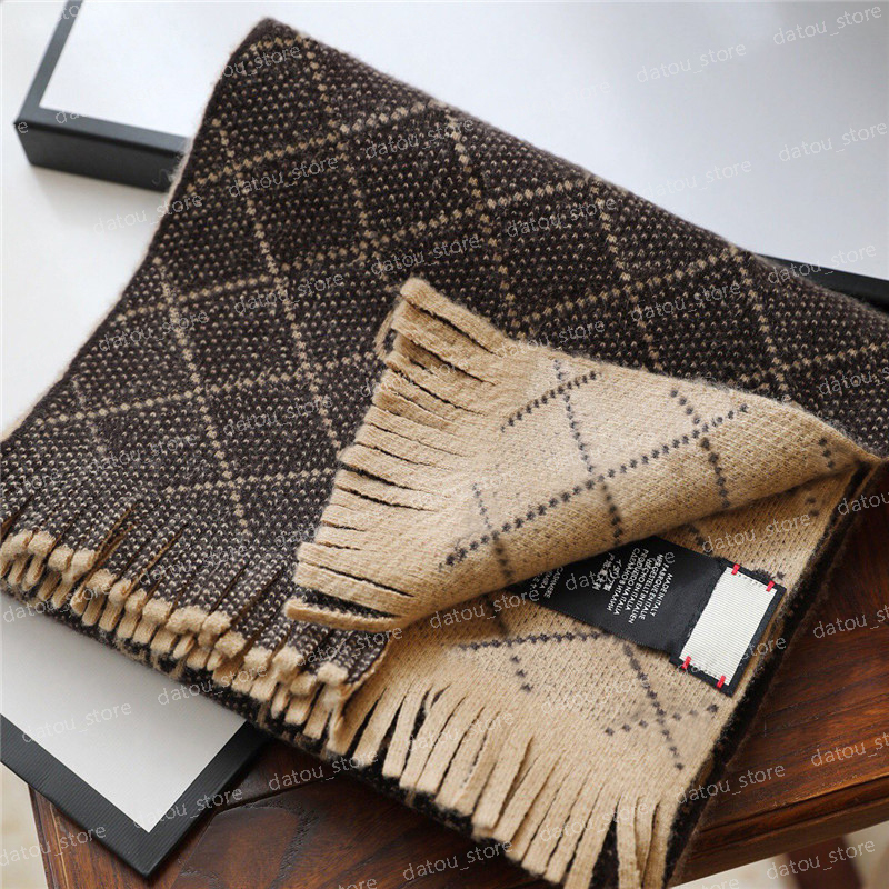 Men Women Designer Cashmere Scarf Jacquard Weave Wool Pashmina Mens Woollen Scarves Winter Warm Shawl Luxury Womens Letter Scarf Wrap
Men Women Designer Cashmere Scarf Jacquard Weave Wool Pashmina Mens Woollen Scarves Winter Warm Shawl Luxury Womens Letter Scarf Wrap