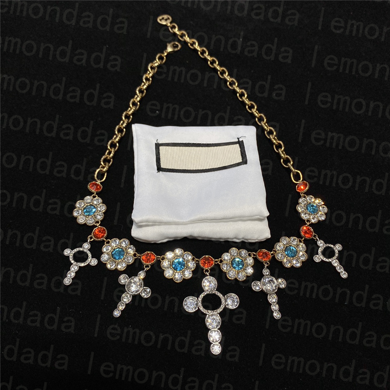 Colorful Rhinestone Pendants Necklace Shiny Crystal Copper Chain Luxury Letter Women Valentines Annivesary Gifts Gorgeous Jewelry Accessories, Silver
Colorful Rhinestone Pendants Necklace Shiny Crystal Copper Chain Luxury Letter Women Valentines Annivesary Gifts Gorgeous Jewelry Accessories, Silver