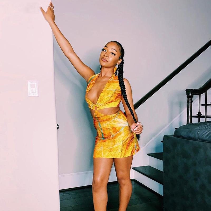 Casual Dresses Club Wild Contrast Hollow Out Woman Summer Sexy Bodycon Patchwork Street Wear Low-cut Halter Beach Dress 2021