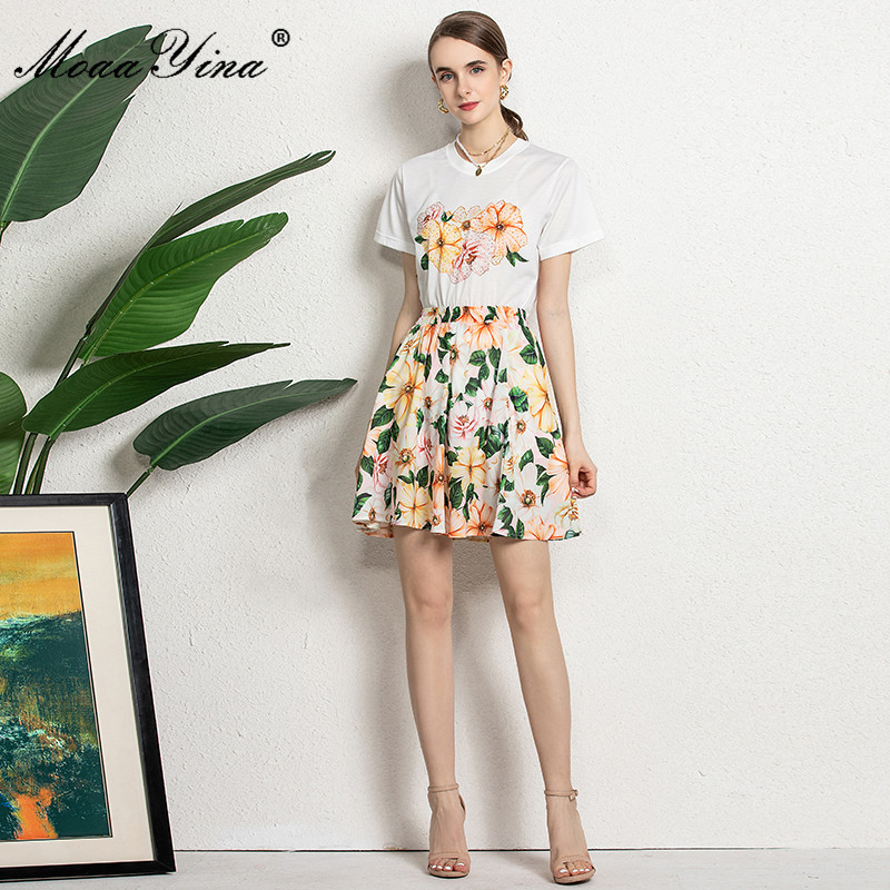 Summer Vintage Floral print Short Skirts Set Women Casual White T-Shirt and Two Pieces Suit 210524