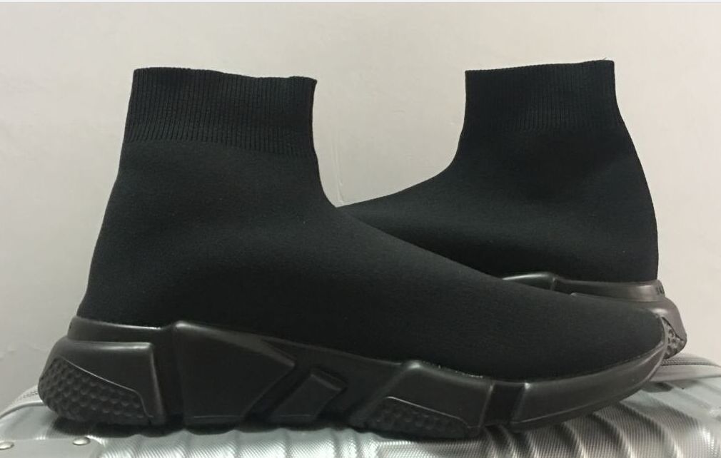 fashion Socks Shoes Speed Trainer Casual Shoes Sneakers Race Runners for men & women Sports Shoes 36-45
fashion Socks Shoes Speed Trainer Casual Shoes Sneakers Race Runners for men & women Sports Shoes 36-45