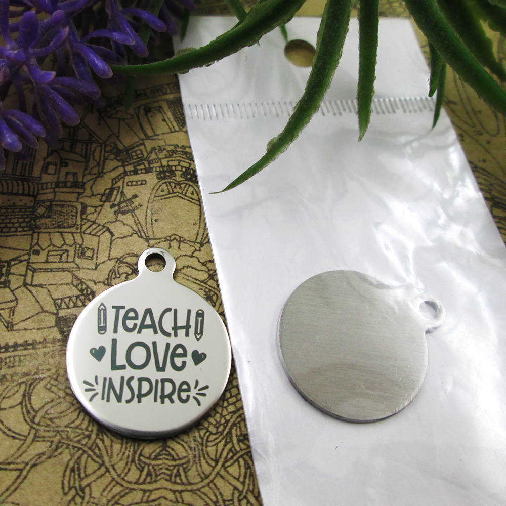 40pcs--stainless steel charms"Teach Love Inspire-" more style choosing DIY pendants fo necklace, Bronze;silver
40pcs--stainless steel charms"Teach Love Inspire-" more style choosing DIY pendants fo necklace, Bronze;silver