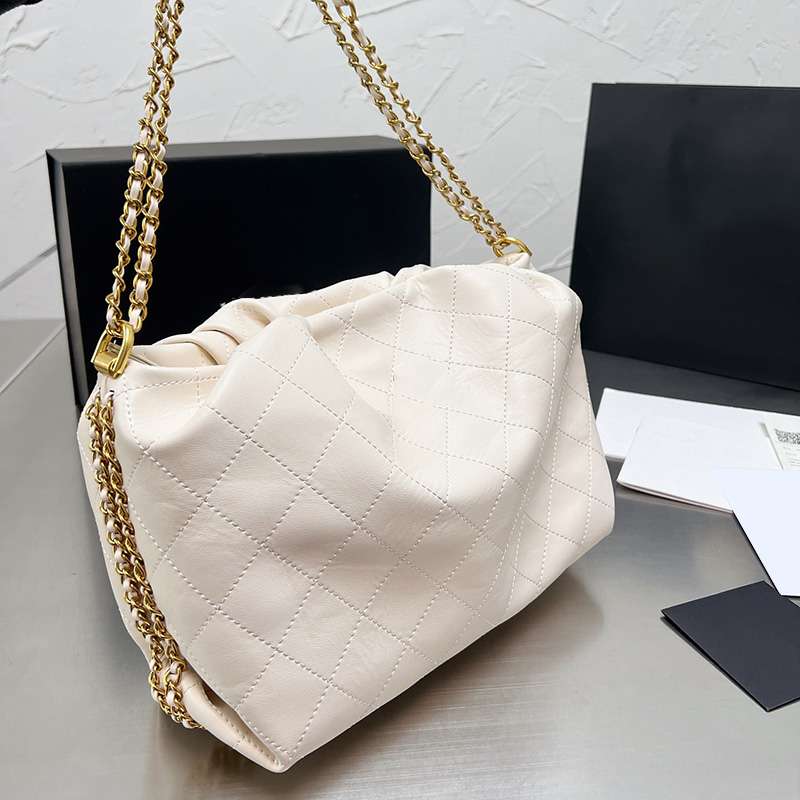 designer Spring Womens Shoping Bags Totes Quilted Matelasse Chain Gold Hardware Crossbody Shoulder Large Capacity, Black
designer Spring Womens Shoping Bags Totes Quilted Matelasse Chain Gold Hardware Crossbody Shoulder Large Capacity, Black