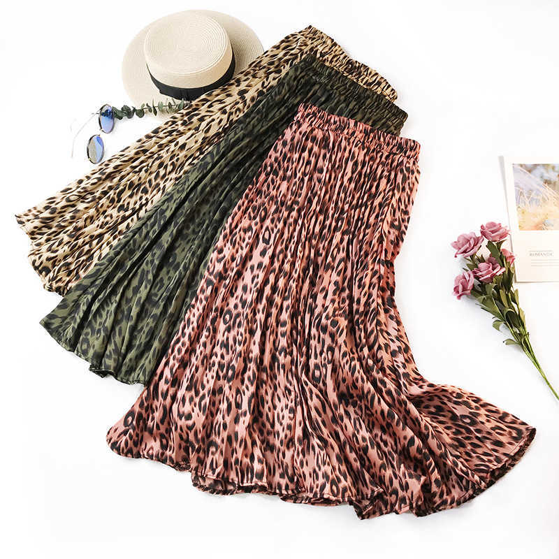 Qooth Summer Autumn Women Long Leopard Skirt Elastic Waist Chiffon Pleated s Casual Maxi Beach Printed DF650 210619