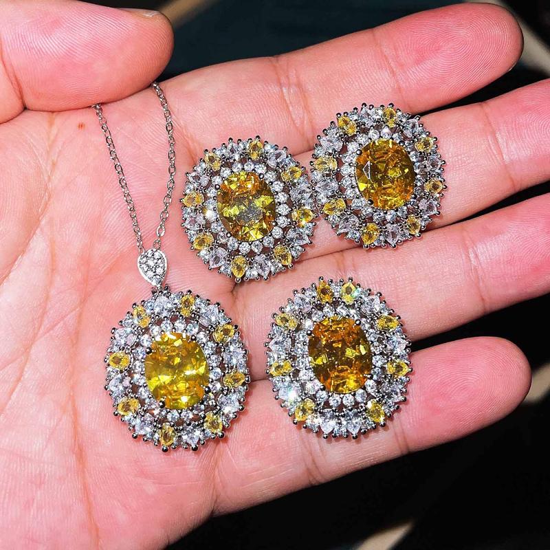 Earrings & Necklace 925 Silver Luxury Jewelry Oval Wedding Rings Dazzling Yellow White Zircon Unusual For Women Party Anniversary Gift
Earrings & Necklace 925 Silver Luxury Jewelry Oval Wedding Rings Dazzling Yellow White Zircon Unusual For Women Party Anniversary Gift