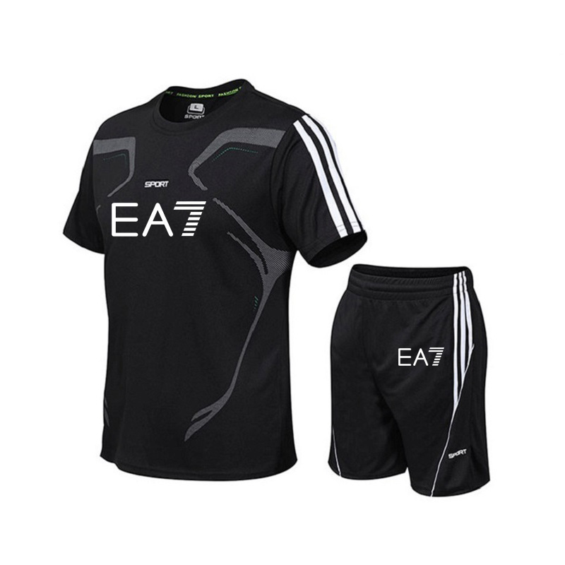 2021 summer men's short sleeve Shorts Set mesh o-neck sportswear brand running fitness training clothes
2021 summer men's short sleeve Shorts Set mesh o-neck sportswear brand running fitness training clothes